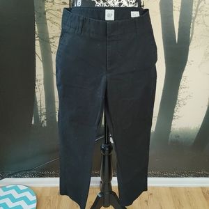 Black GAP Slim Crop Pants